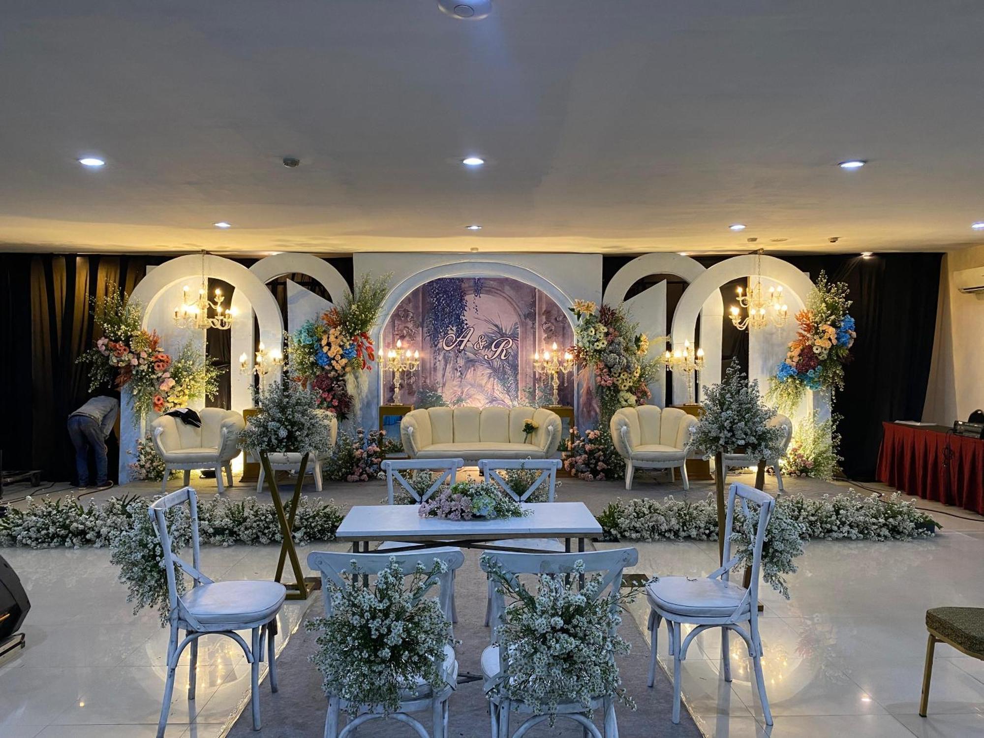 Capital O 1571 Utc Hotel Semarang Exterior foto