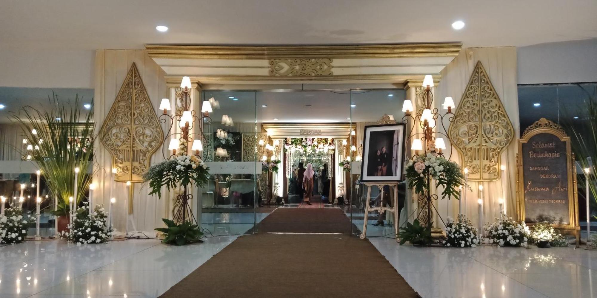 Capital O 1571 Utc Hotel Semarang Exterior foto